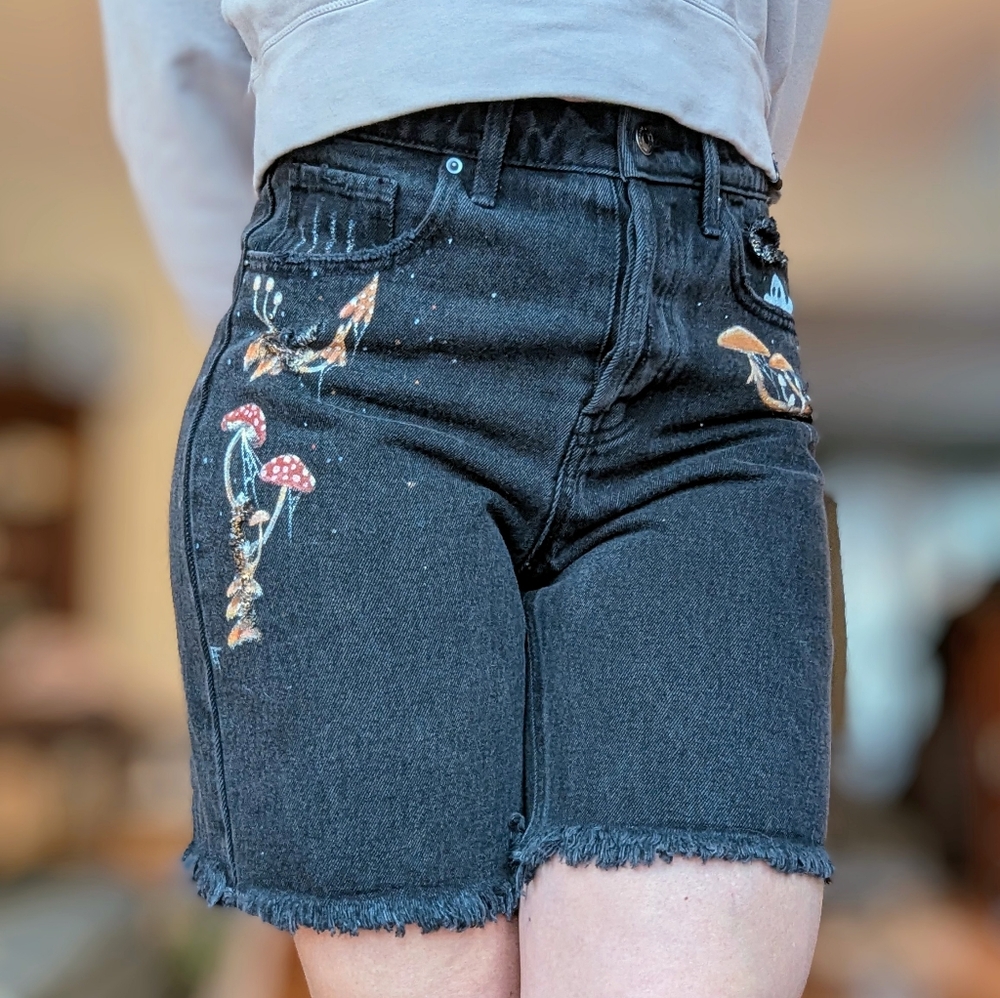 Handpainted Black Bermuda Jean Shorts with Mushroom Streetware - Picture 2 of 4